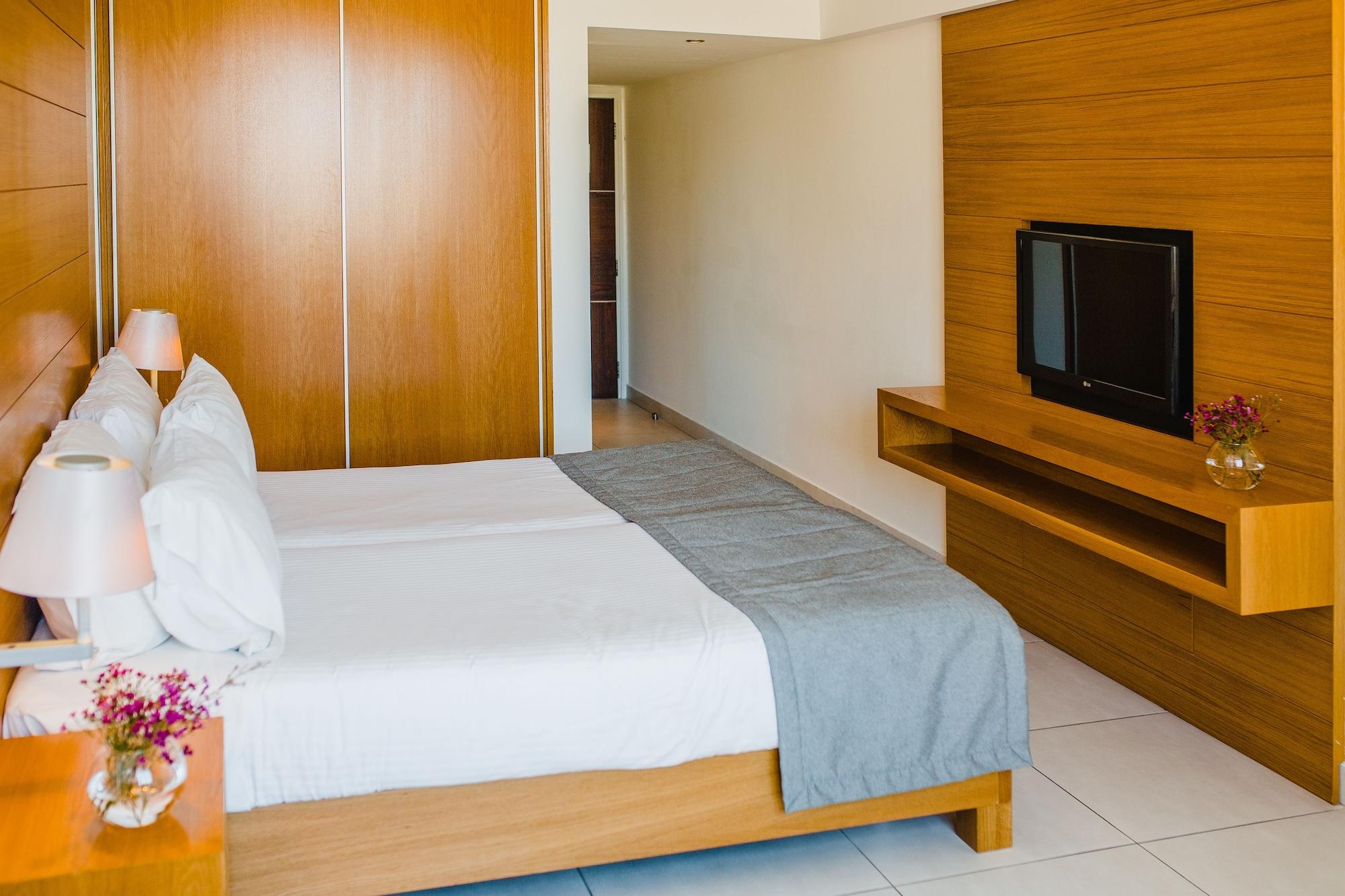 Napa Plaza Hotel (Adults Only) Ayia Napa Ngoại thất bức ảnh